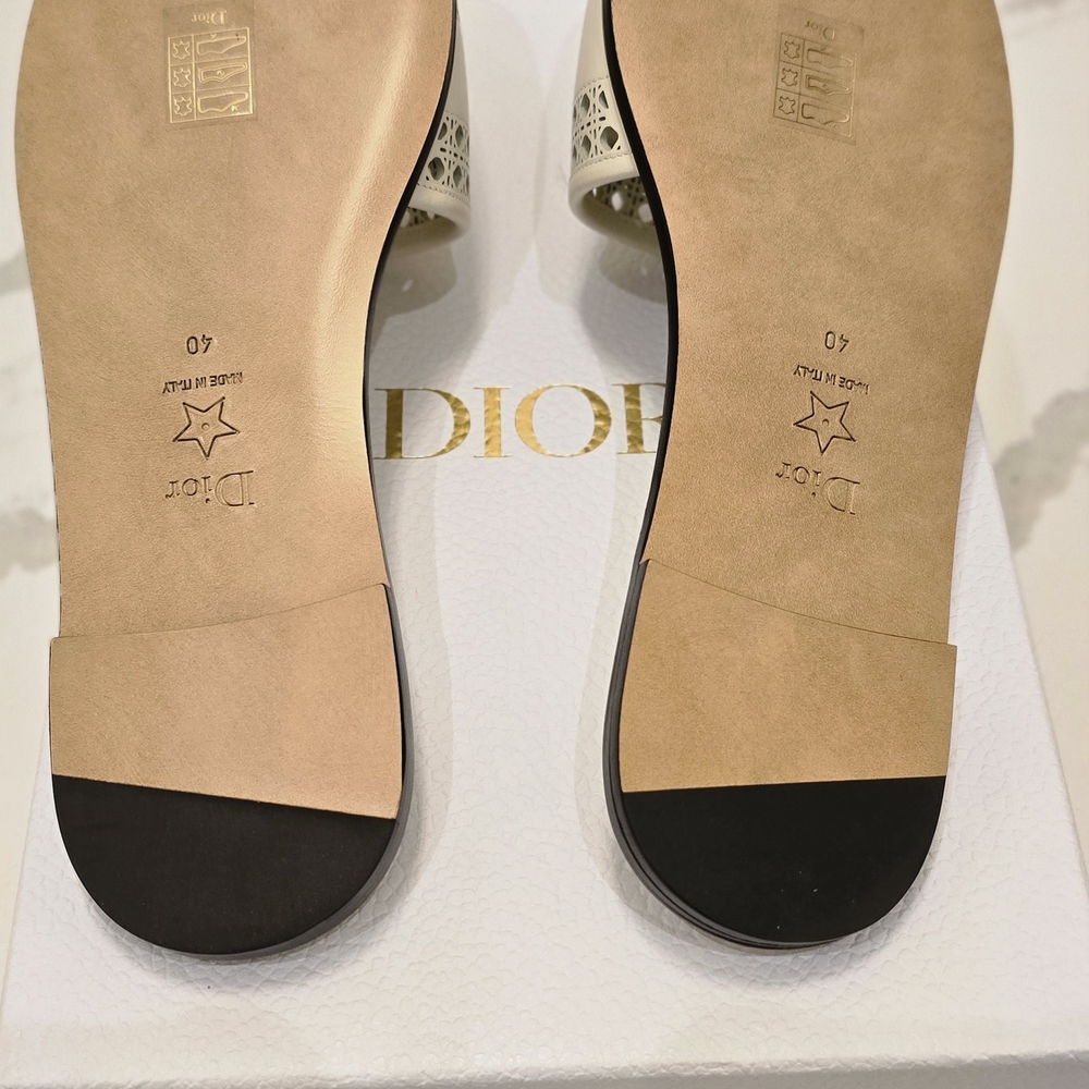 Dior D-Lane Cream and Gold Sandals - Picture 4 of 4